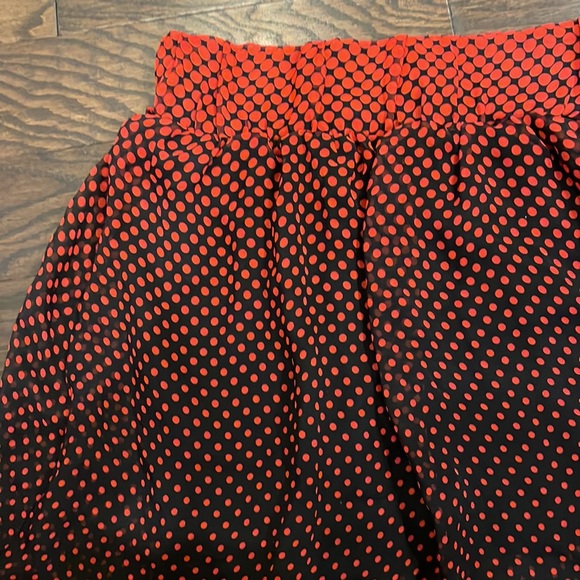 Bebe - Picture 2 of 5